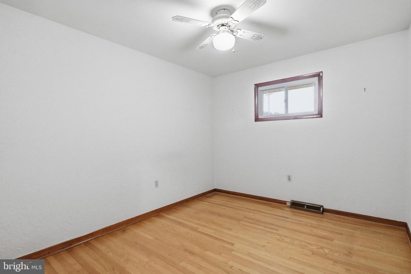 721 Stockton Road photo 12