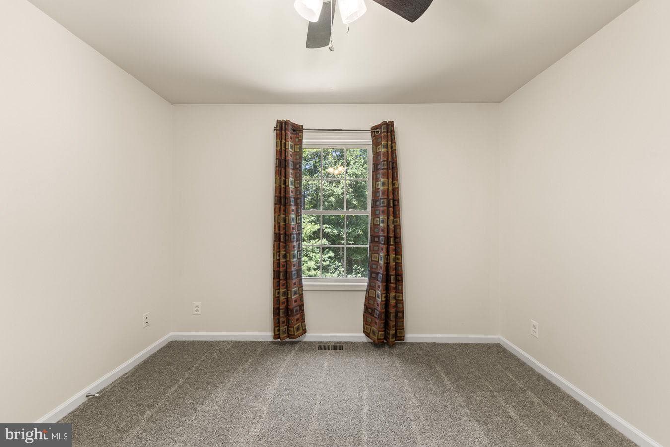 219 Woodpecker Way photo 21