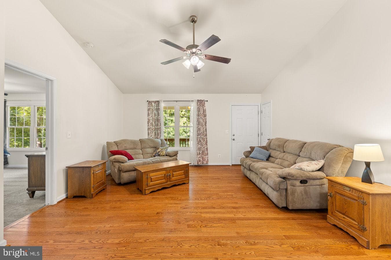 219 Woodpecker Way photo 4
