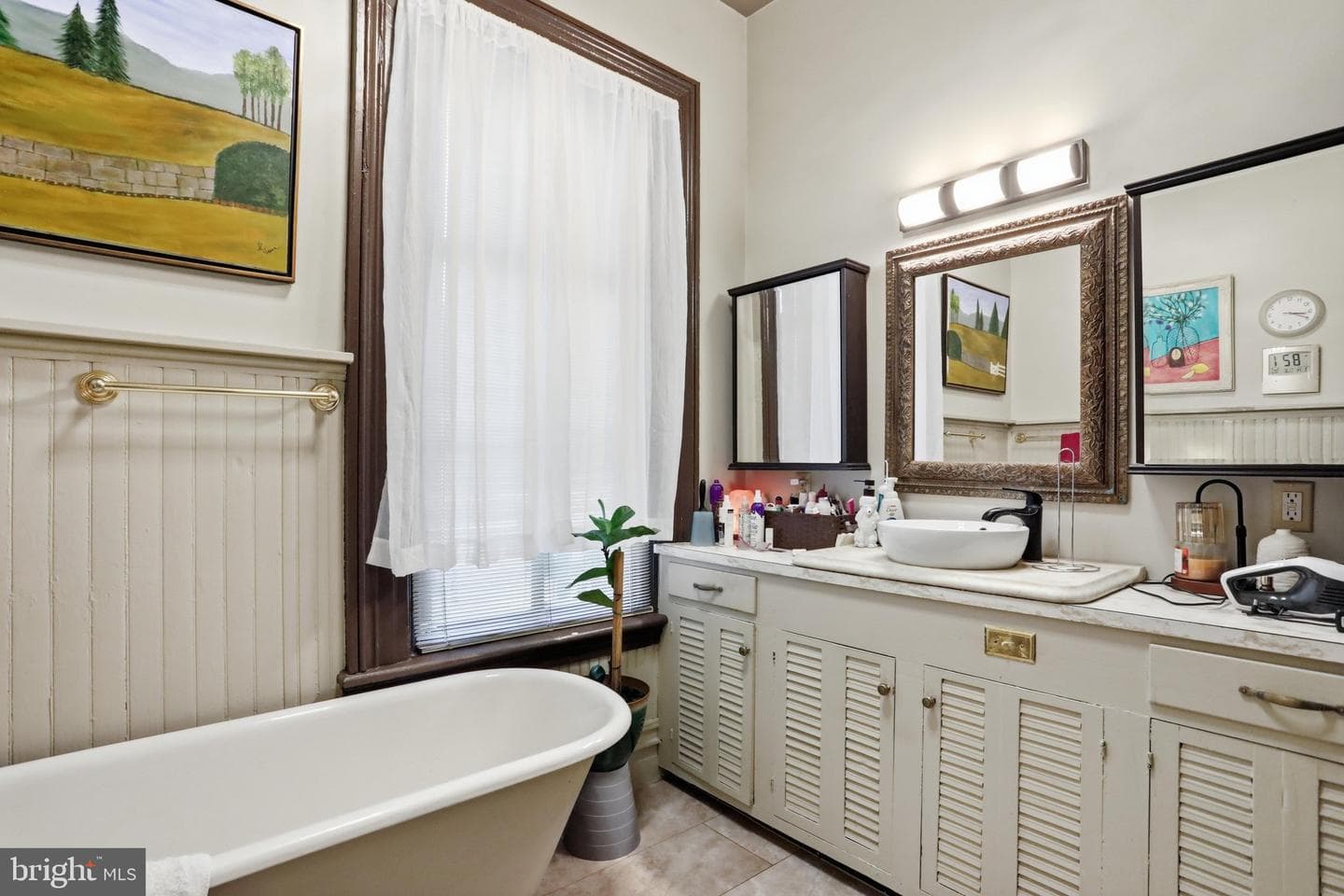 236 Riverside Drive photo 33