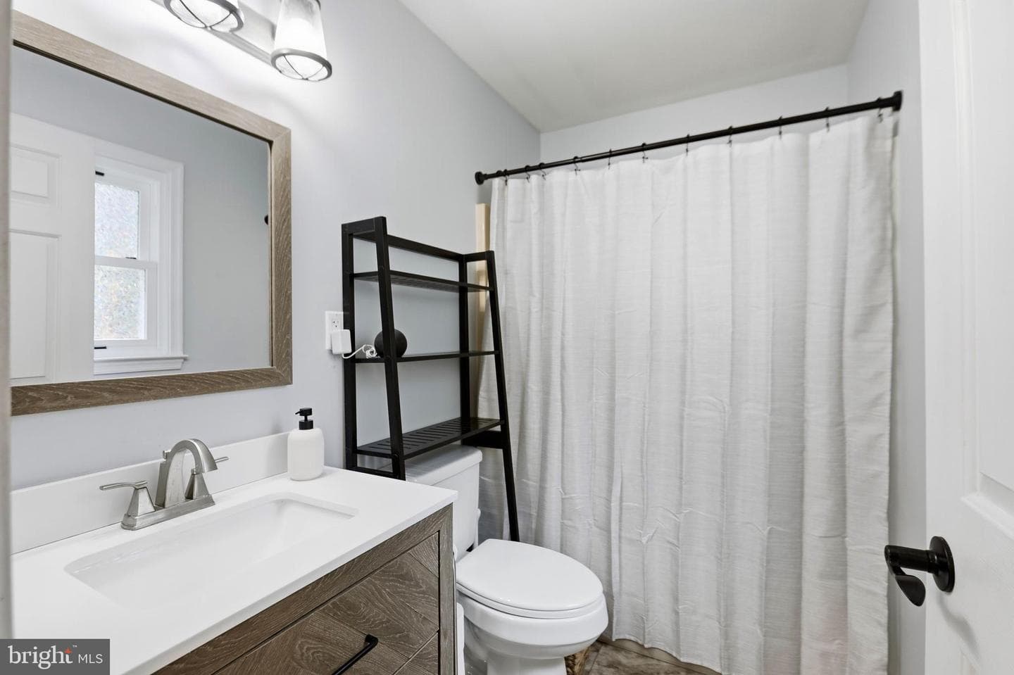 1179 Brook Court photo 15