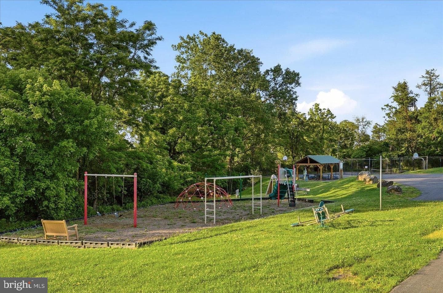 461 Rome Beauty Drive photo 74