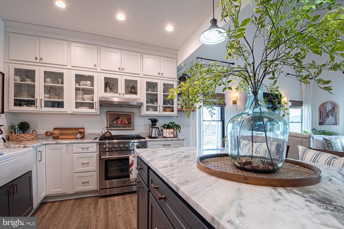 691 Sunset Village Road photo 25