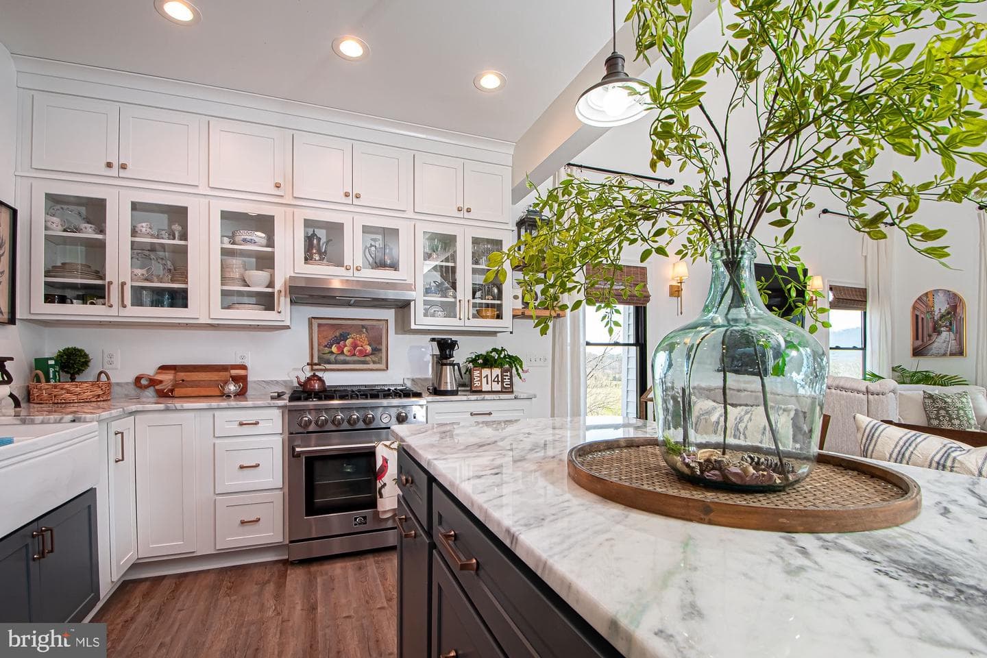 691 Sunset Village Road photo 26