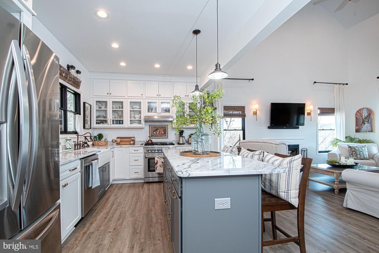 691 Sunset Village Road photo 29