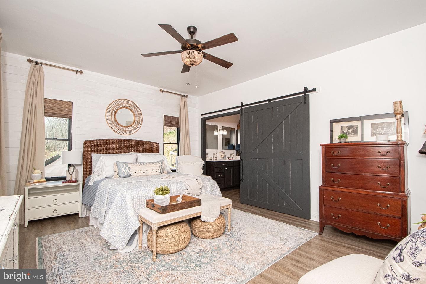 691 Sunset Village Road photo 42