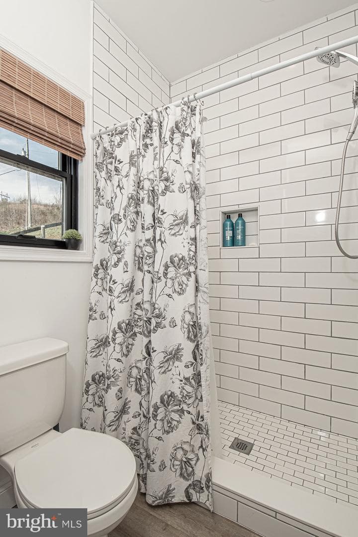 691 Sunset Village Road photo 46