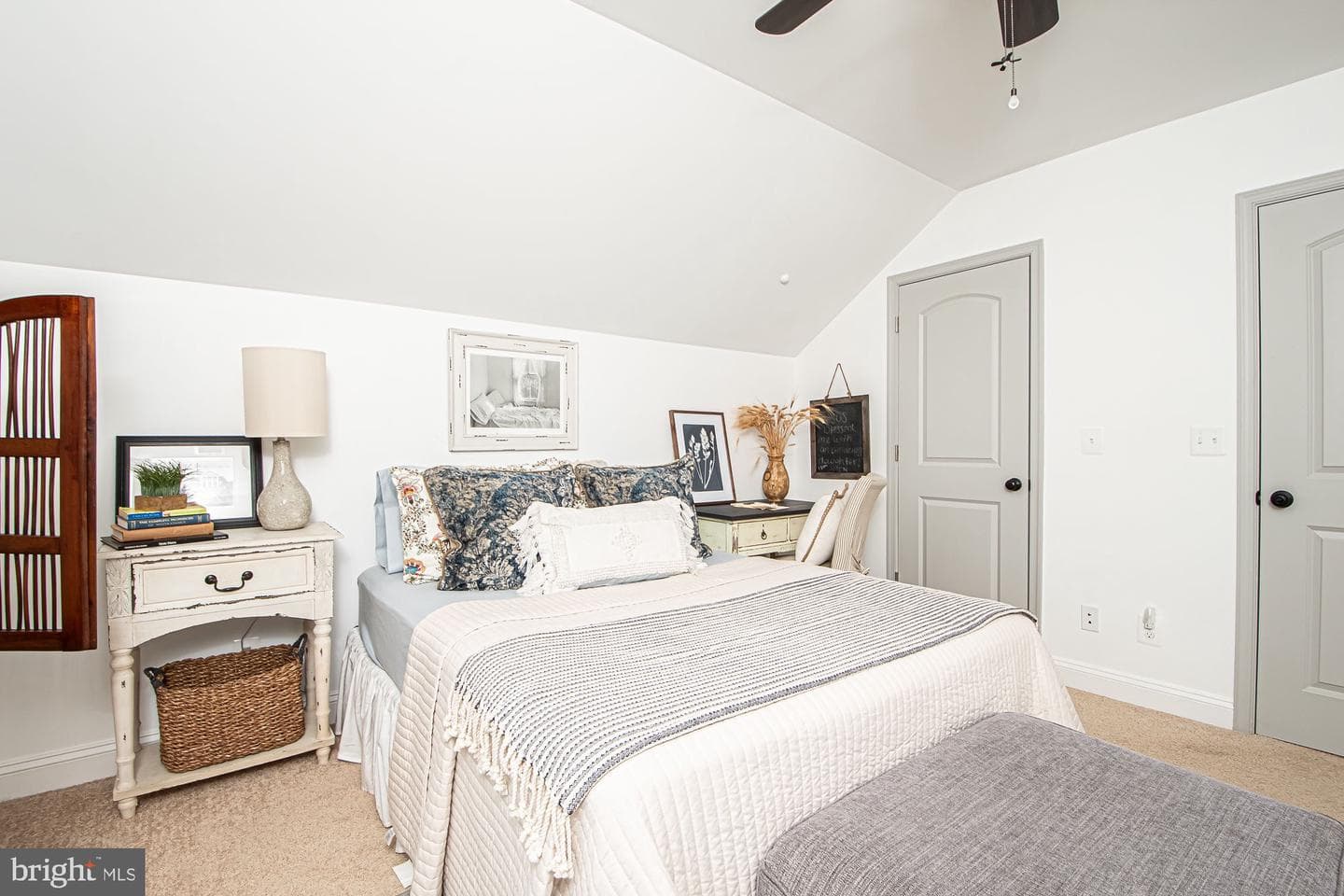 691 Sunset Village Road photo 51