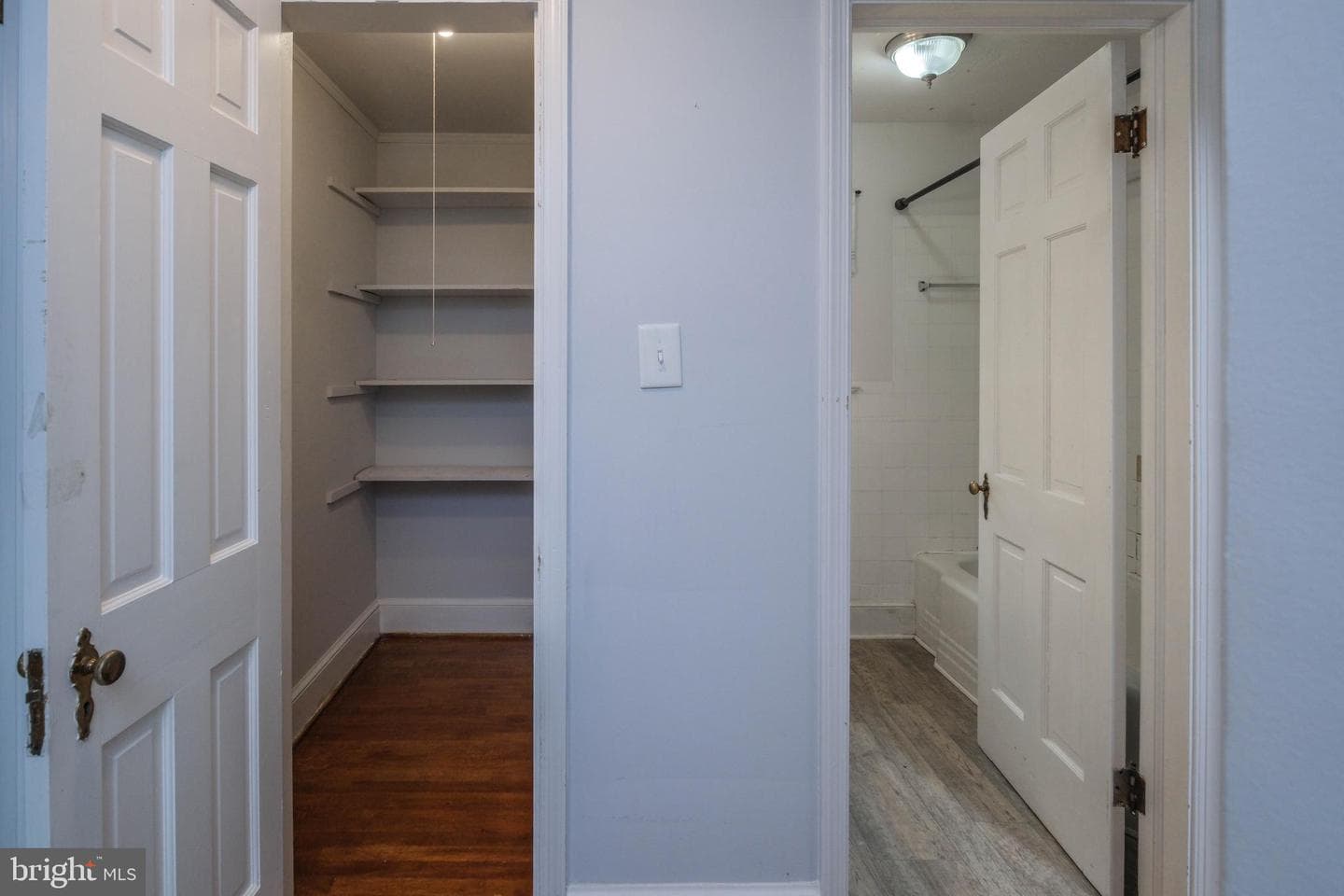 208 Salem Avenue photo 37