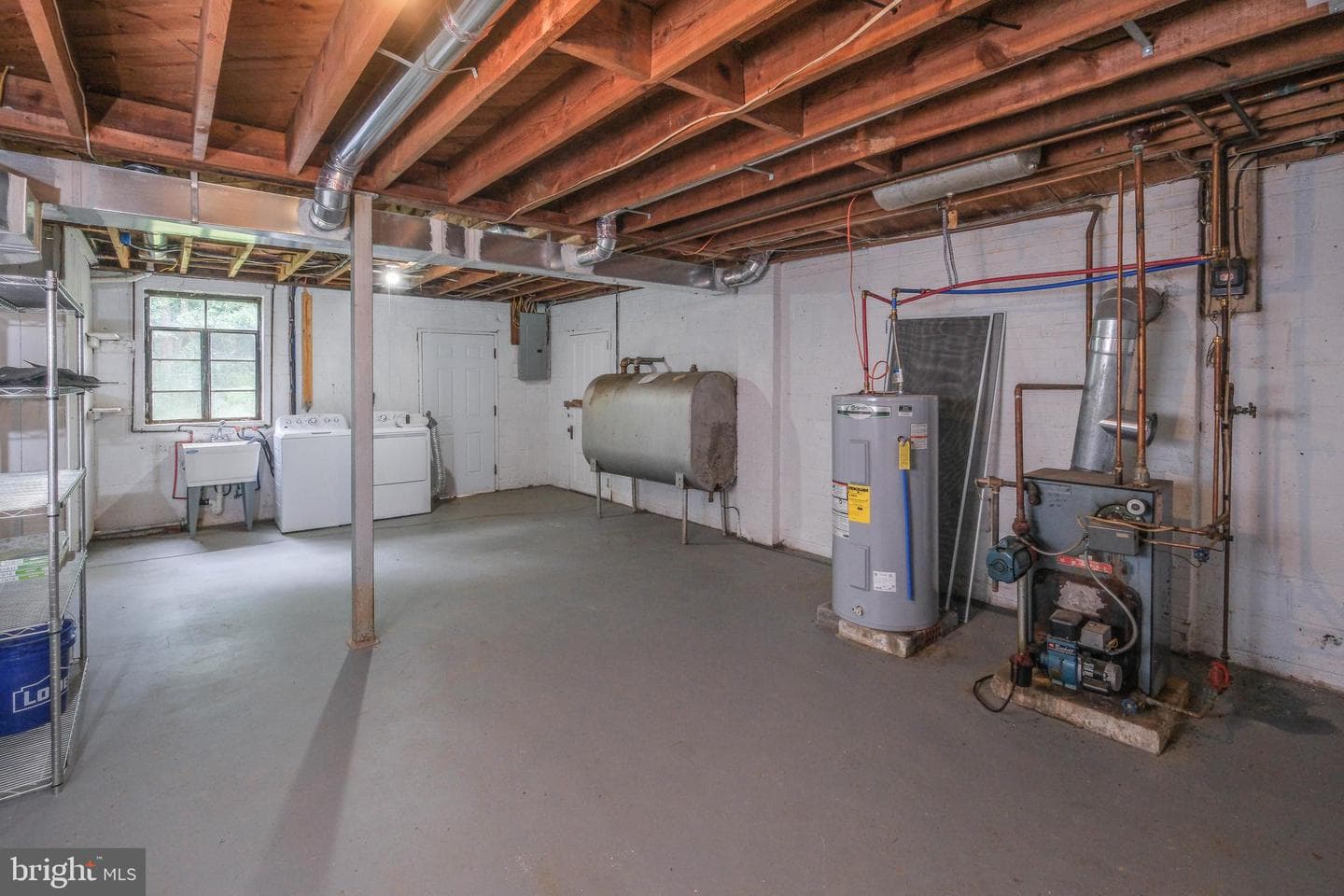 208 Salem Avenue photo 47