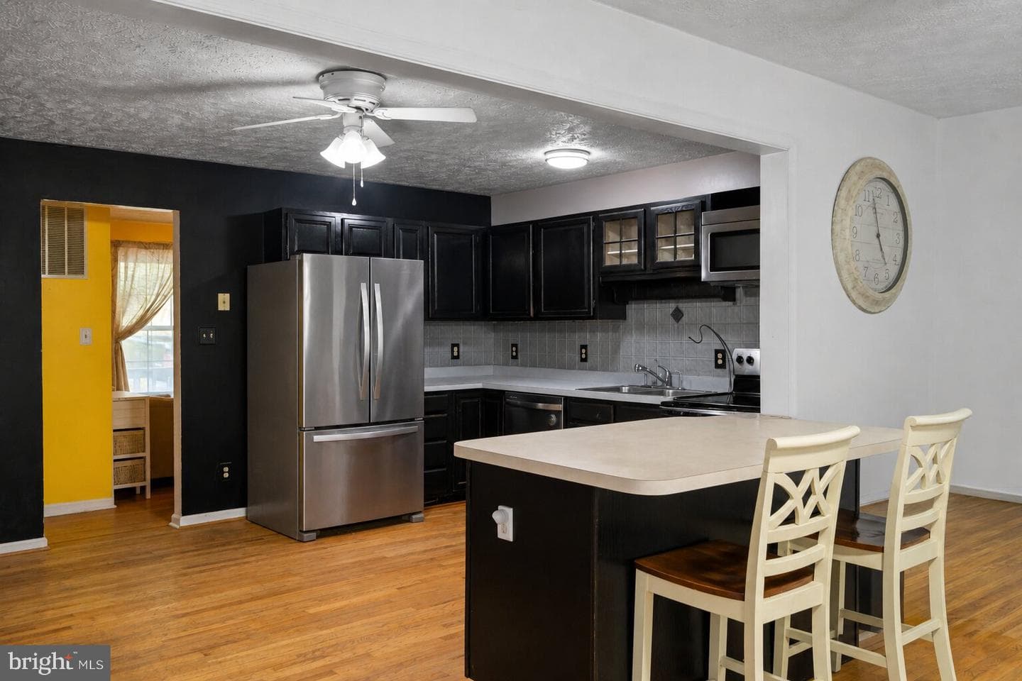28 High Spruce Road photo 3