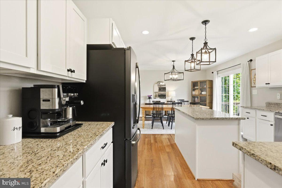 524 Lower Valley Road photo 17