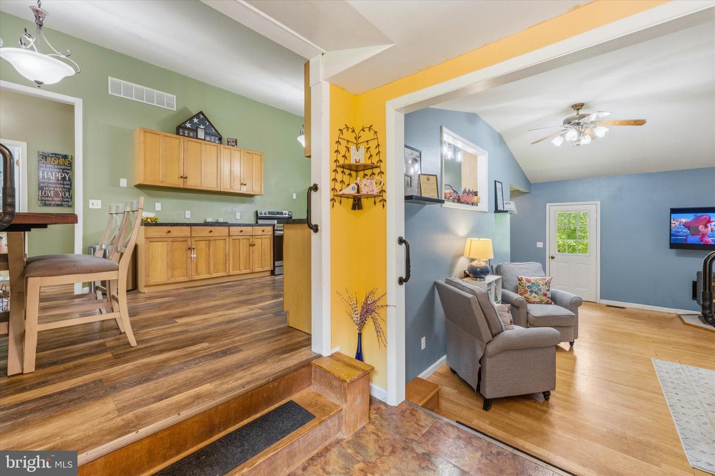 102 Bens Court photo 9