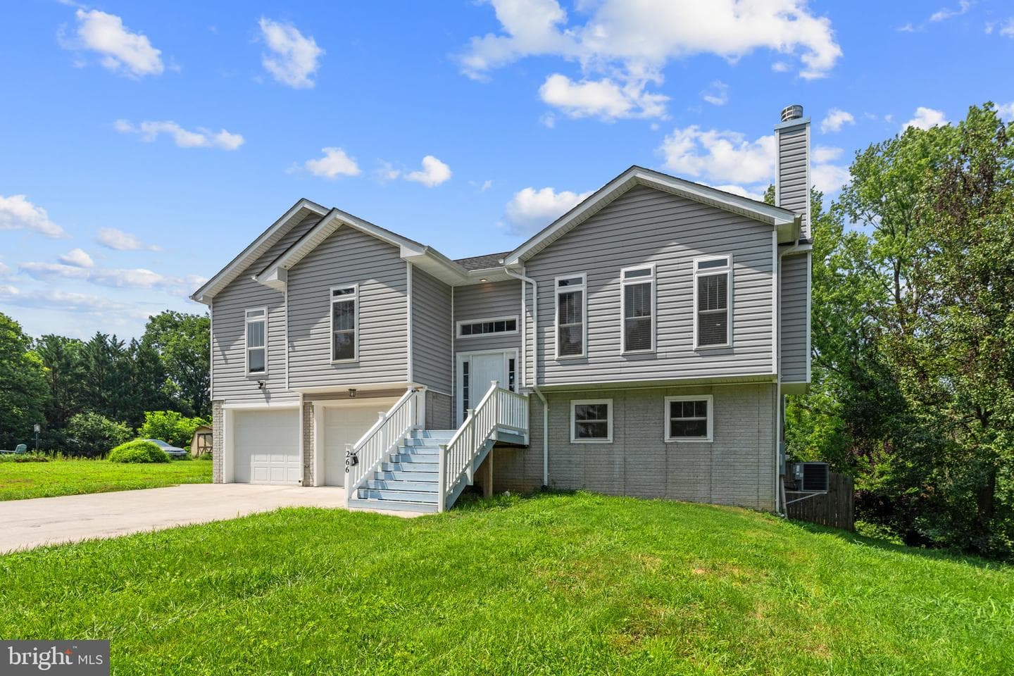 266 Riverside Drive, Front Royal