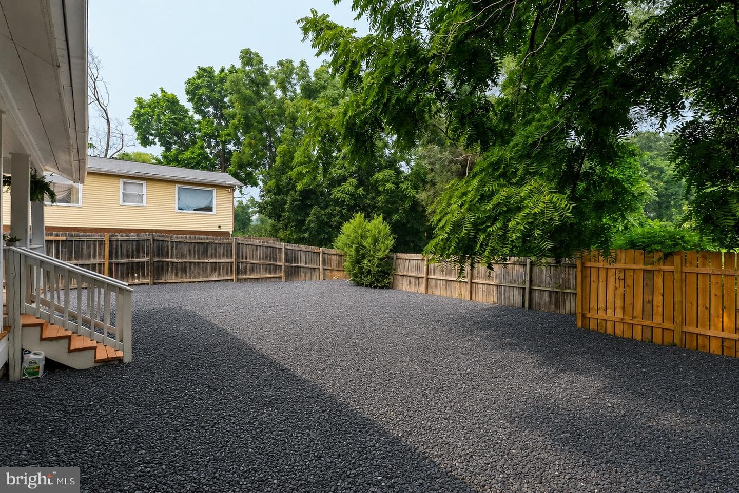 1101 Royal Avenue N photo 60