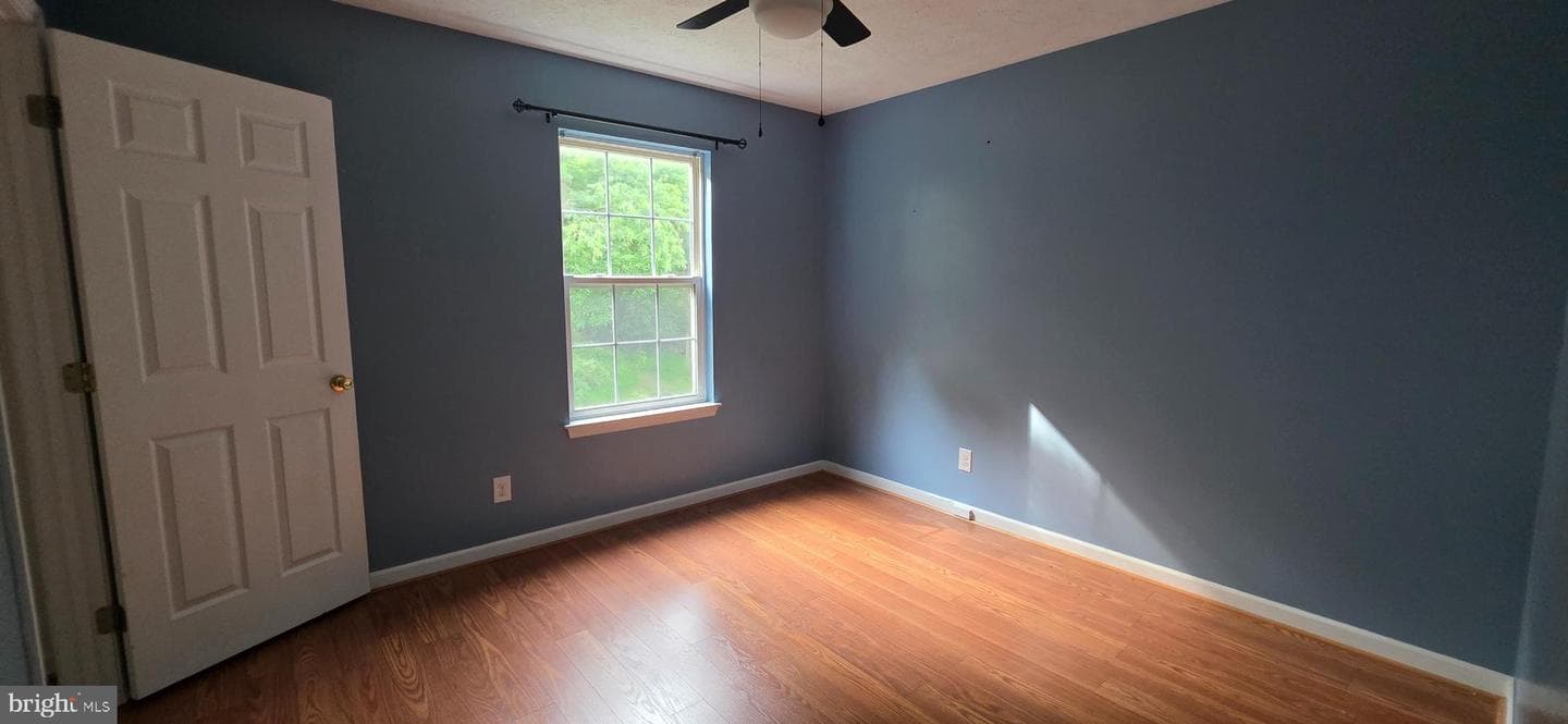 983 Meadow Court photo 28