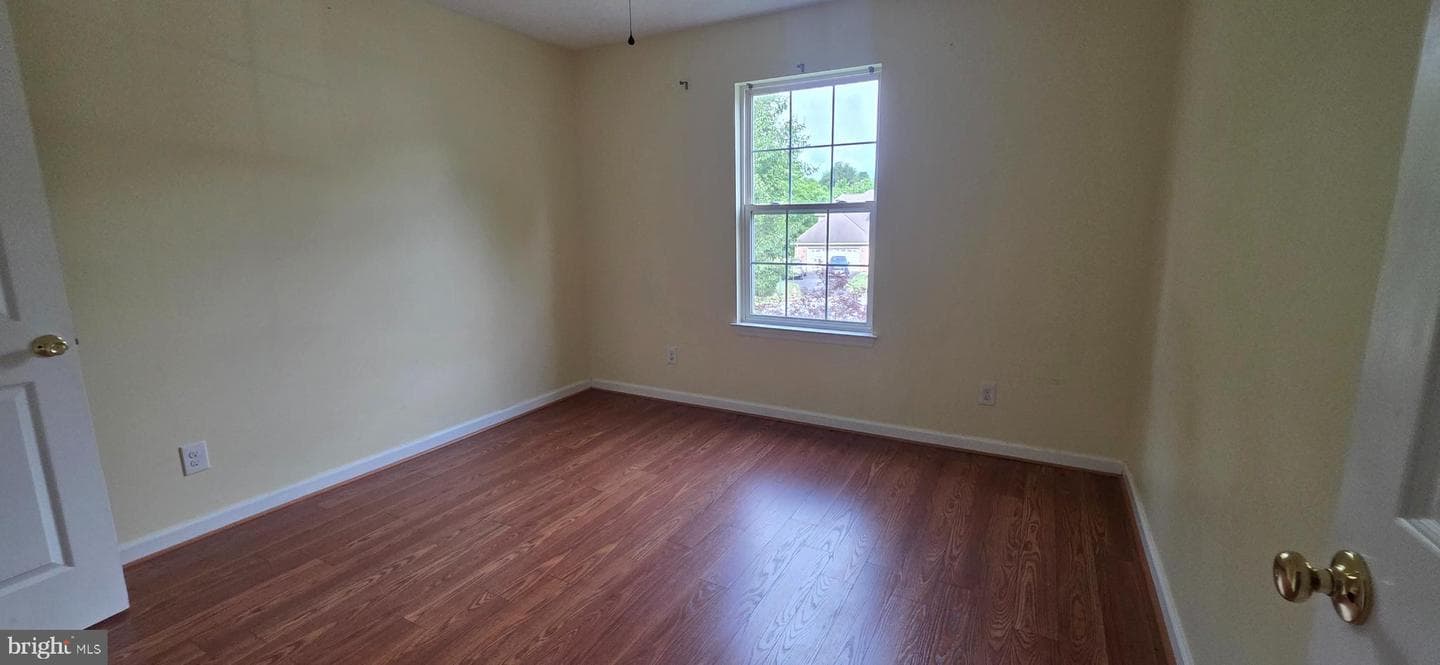 983 Meadow Court photo 41