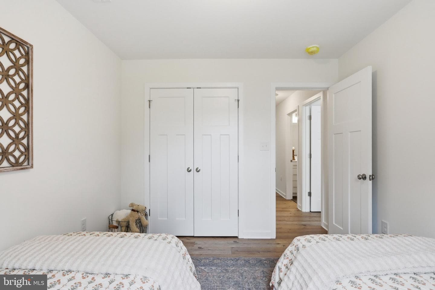 242 Blue Ridge Avenue photo 25