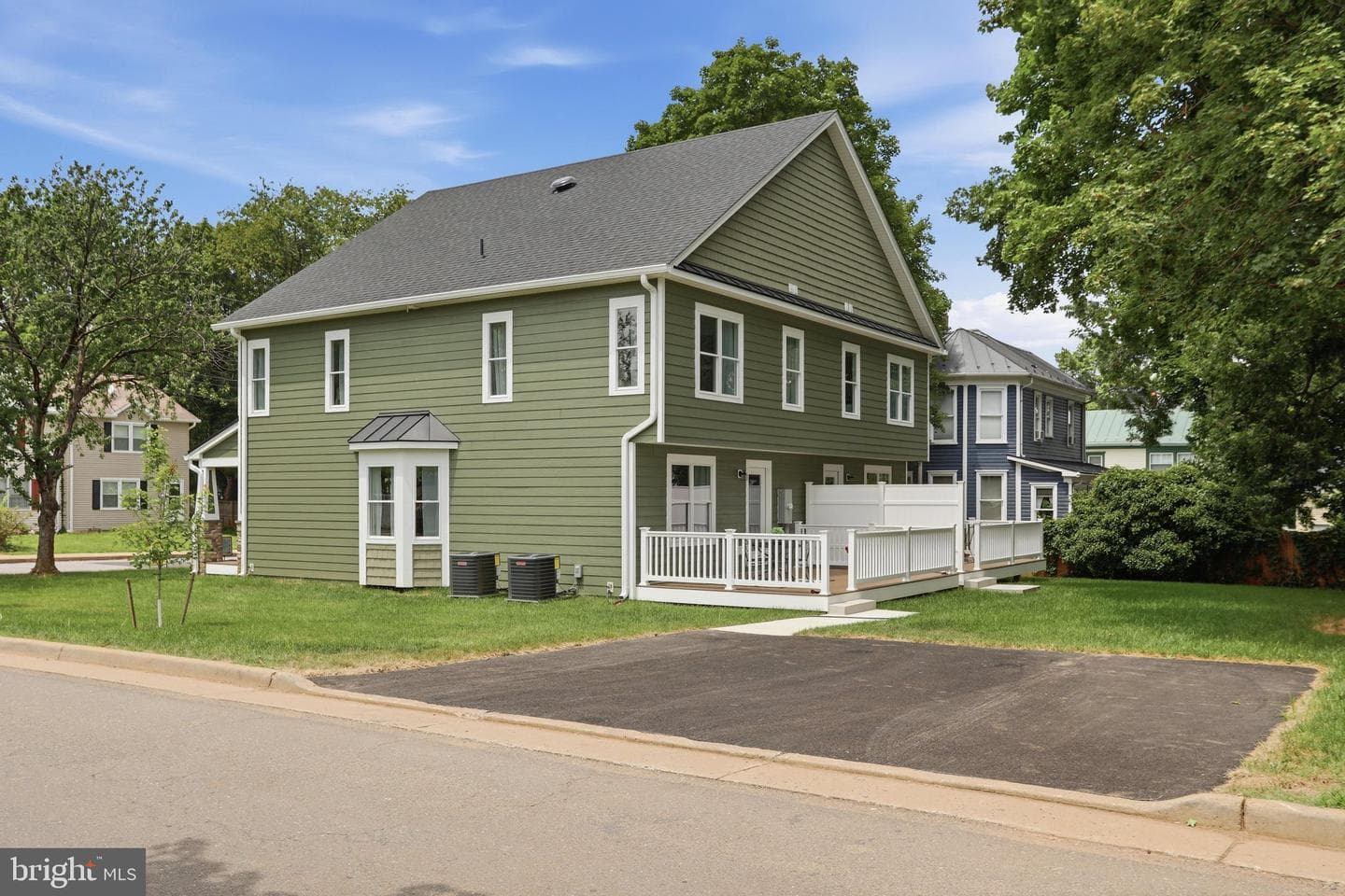 242 Blue Ridge Avenue photo 38