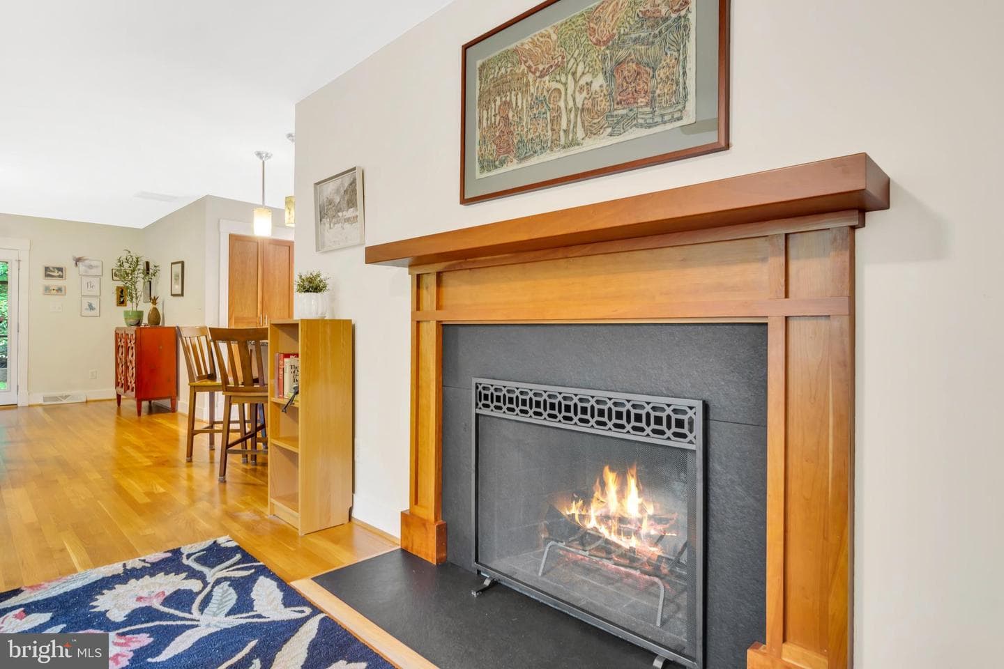 247 E Queens Drive photo 14