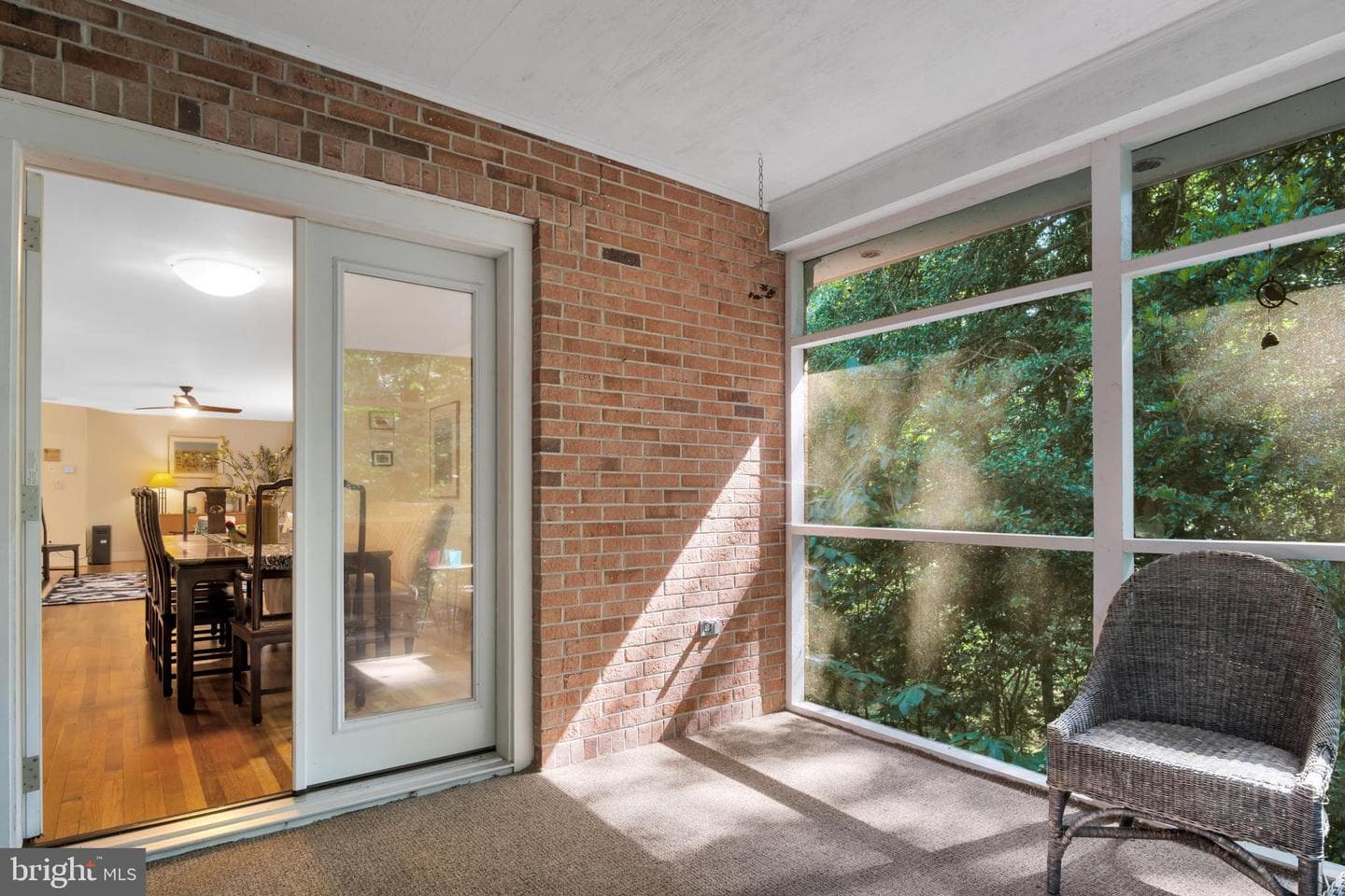 247 E Queens Drive photo 23
