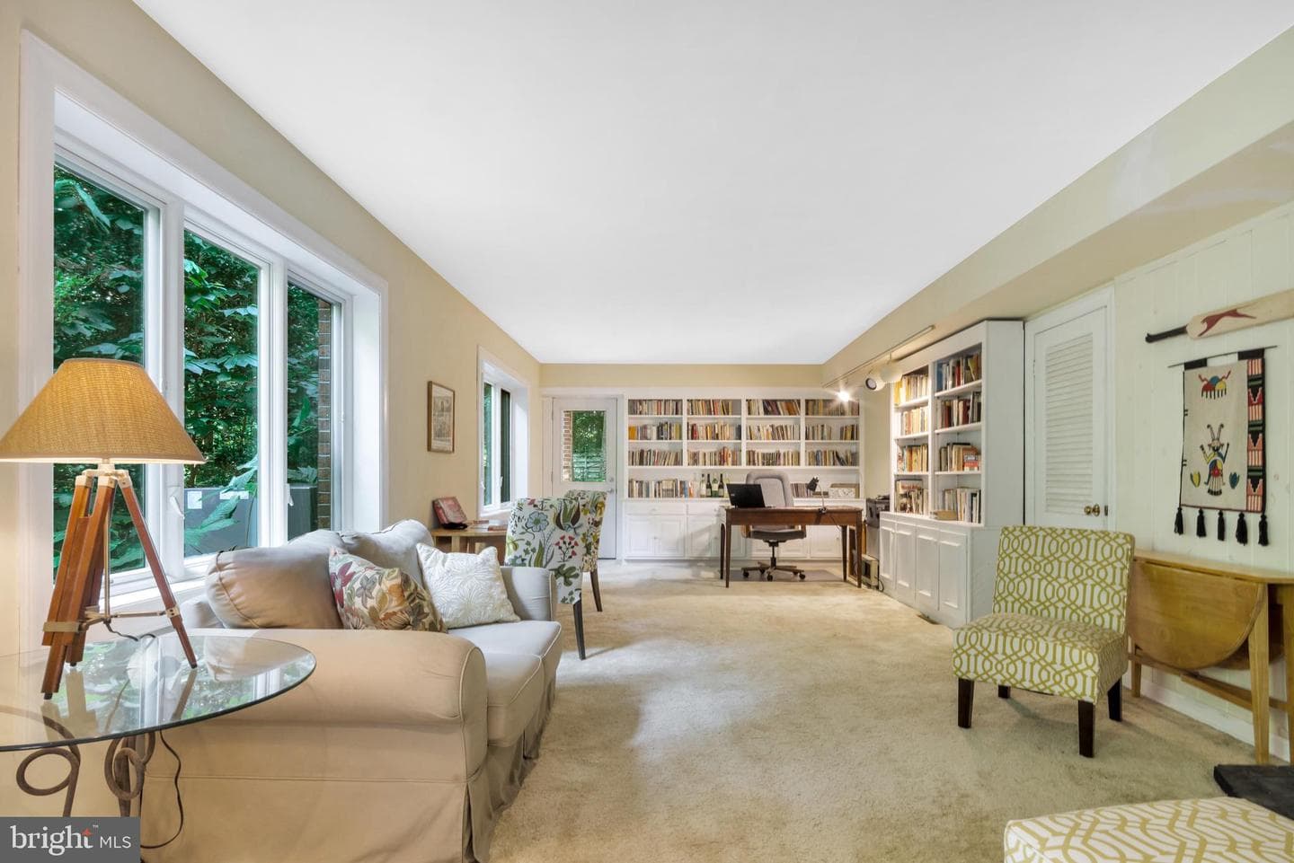 247 E Queens Drive photo 24