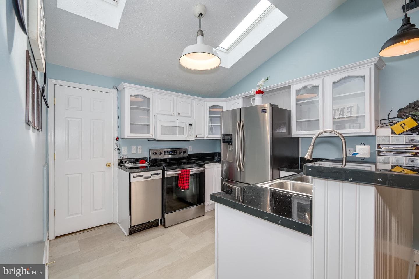 308 S Maple Avenue photo 10