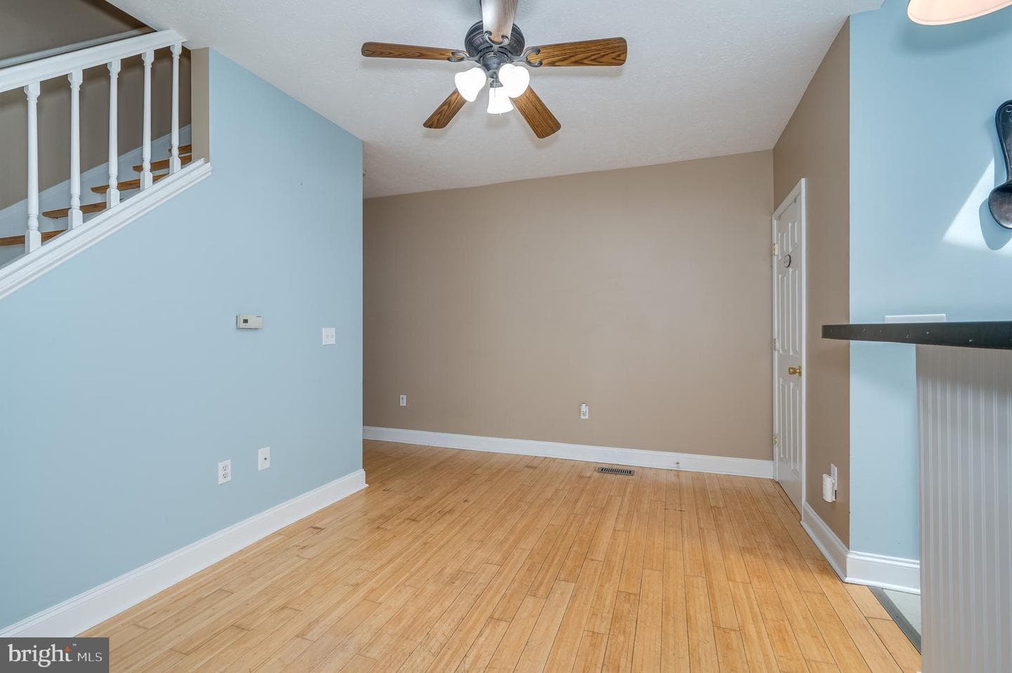 308 S Maple Avenue photo 13