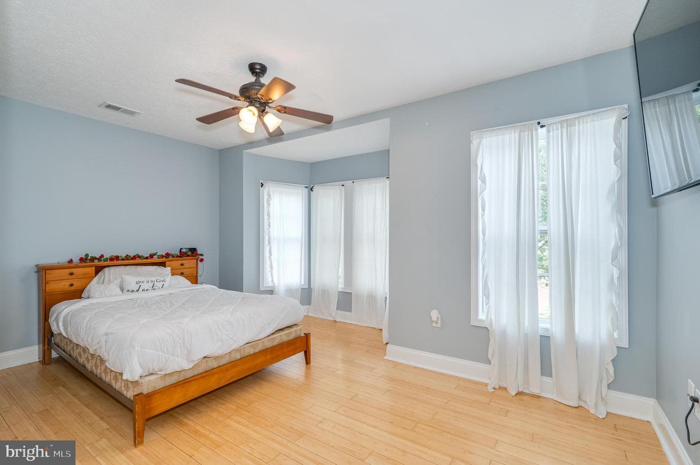 308 S Maple Avenue photo 14
