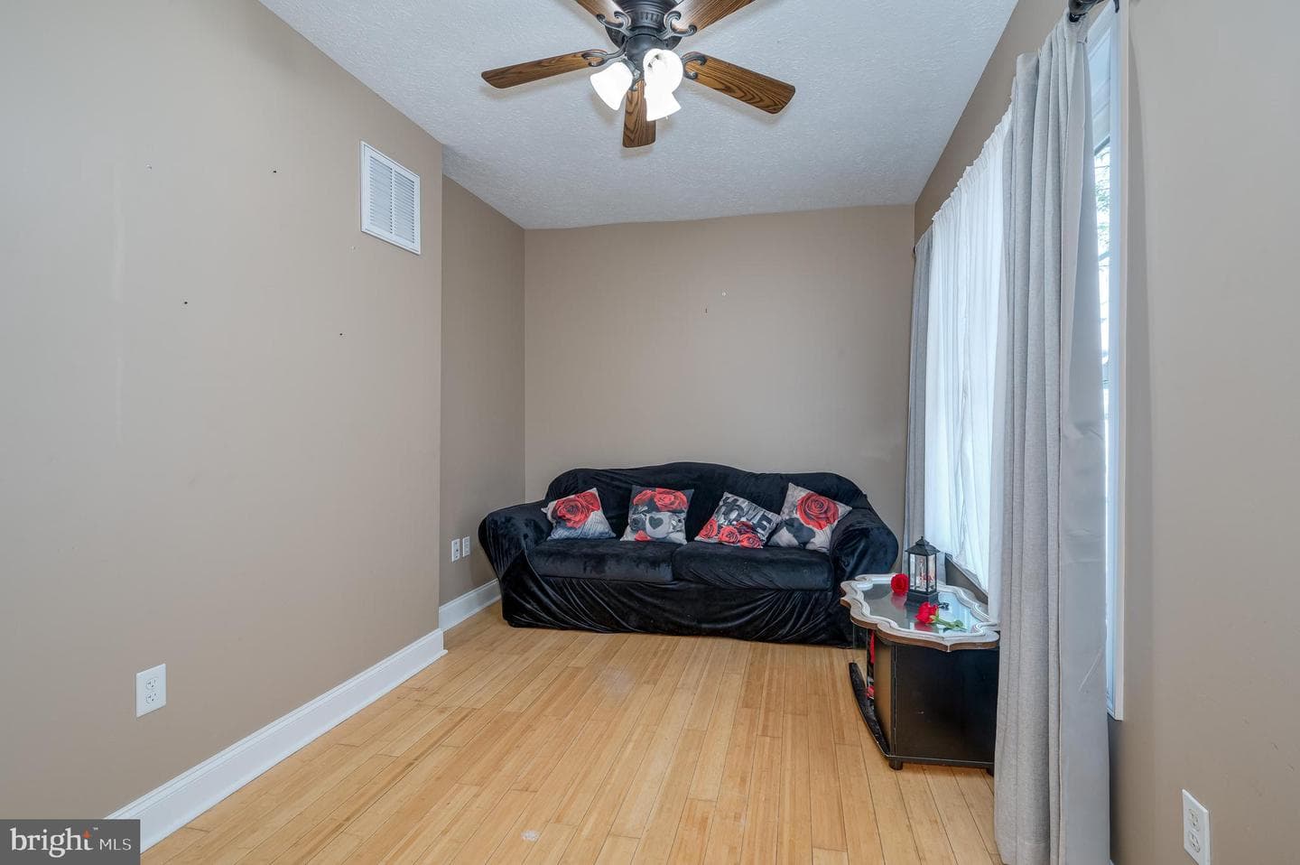 308 S Maple Avenue photo 4