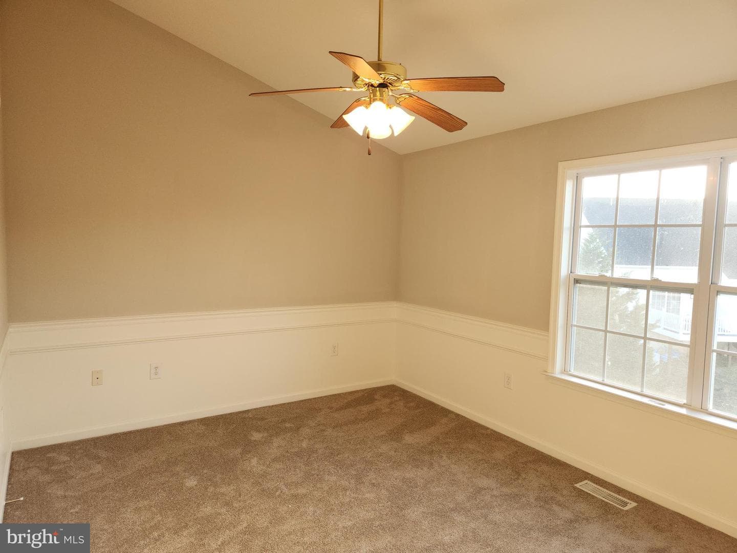 67 Babylonica Court photo 22