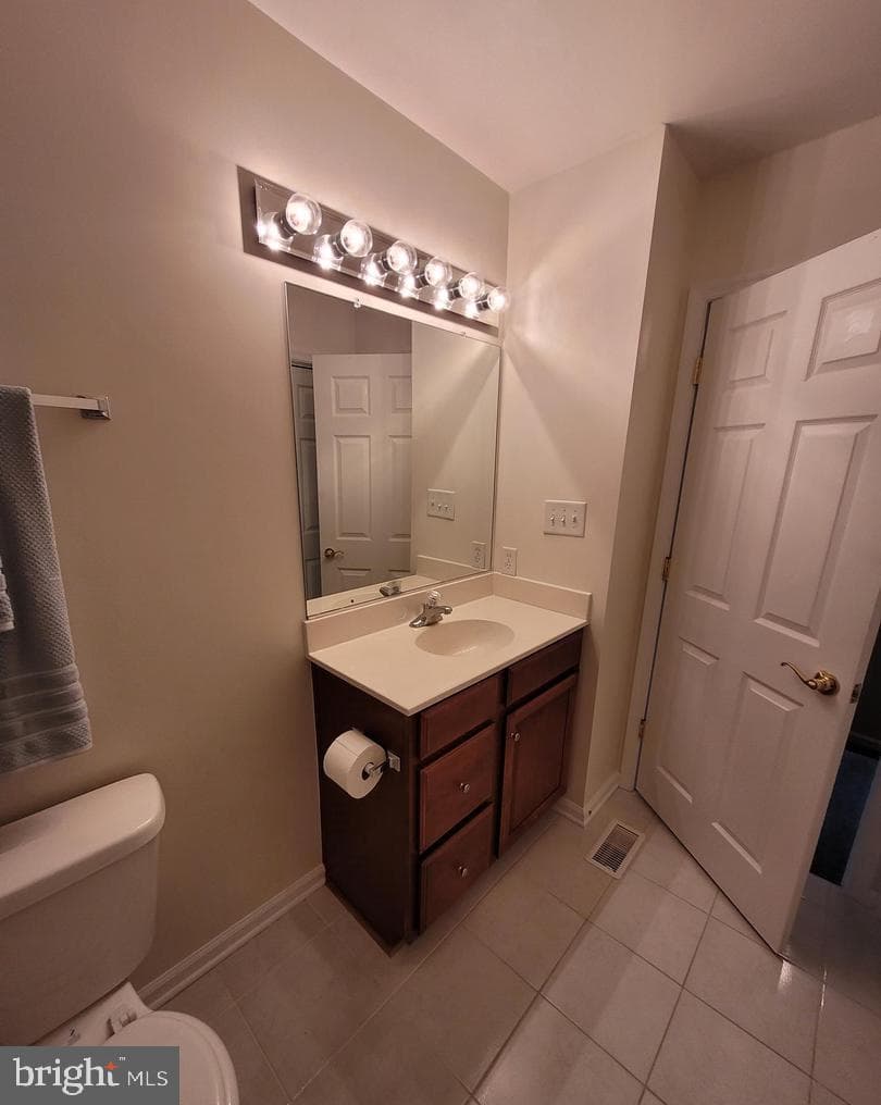 67 Babylonica Court photo 36