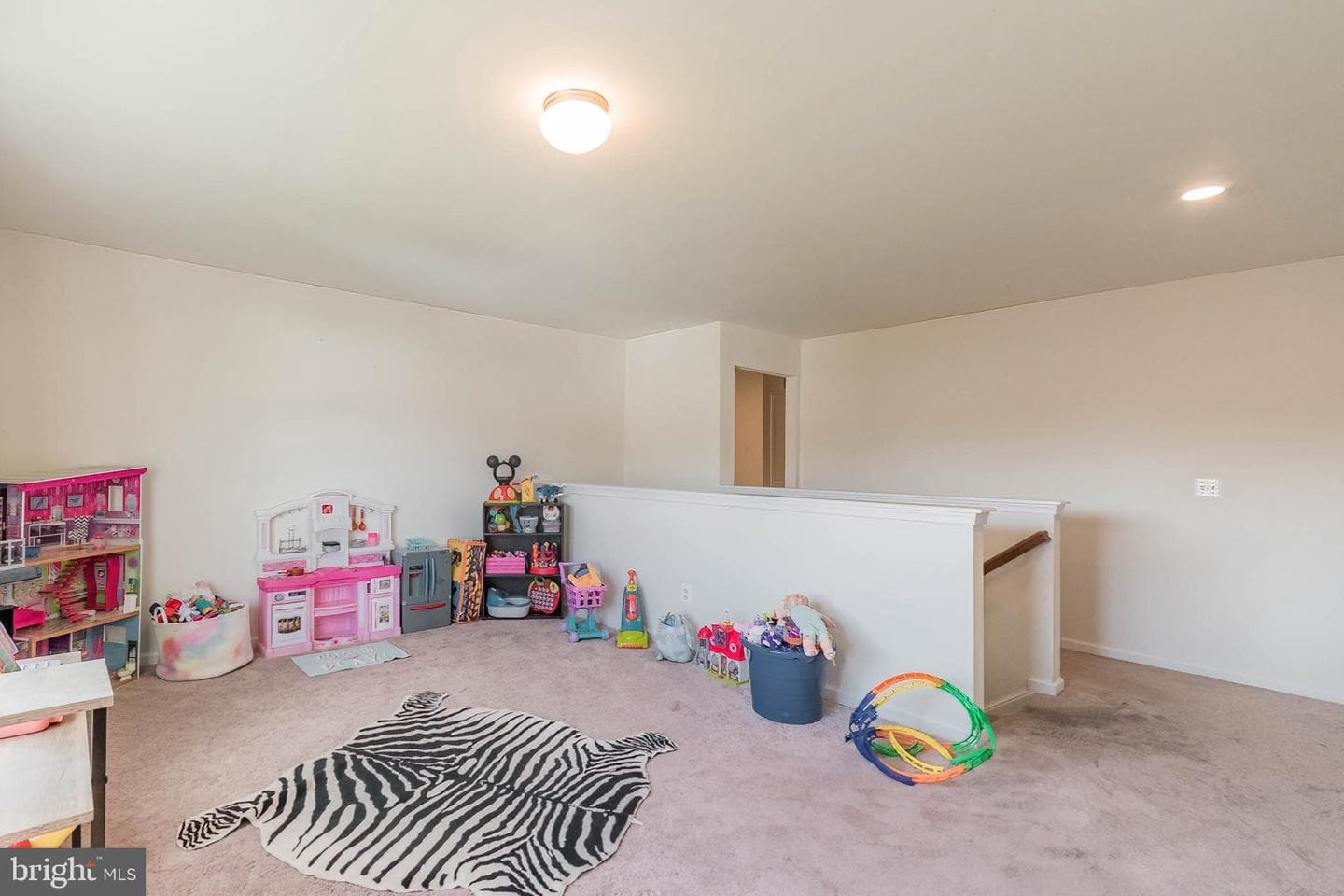 115 Sargent Lane photo 32