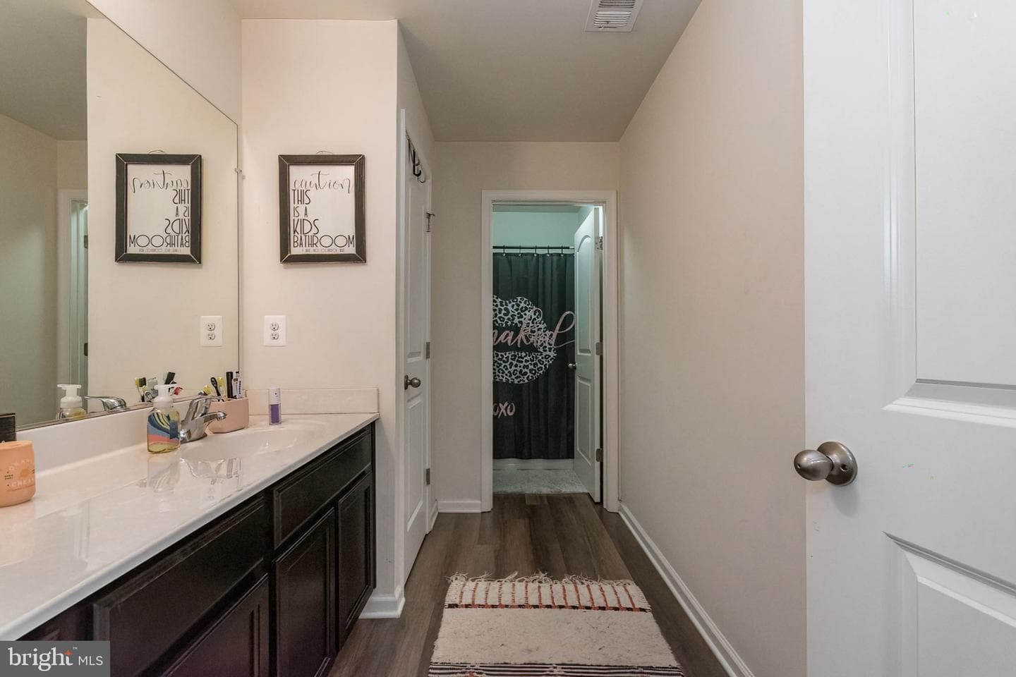 115 Sargent Lane photo 33