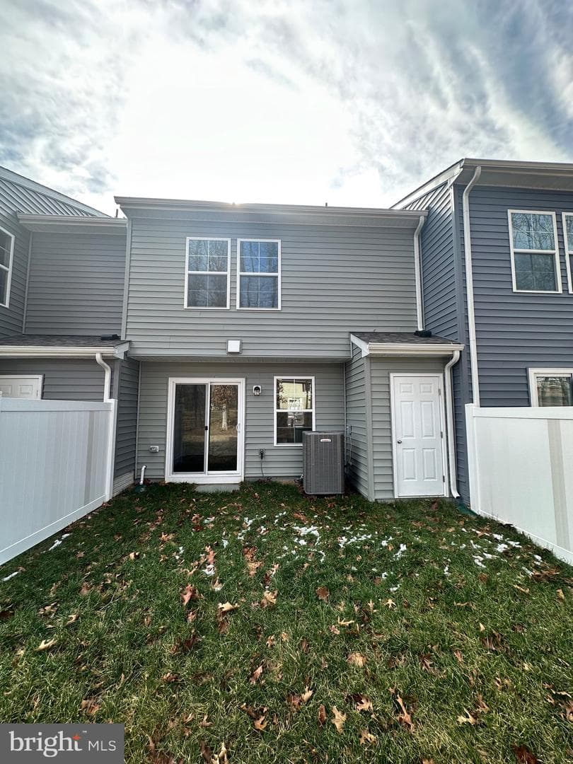 28 Pitch Pine Ct photo 4