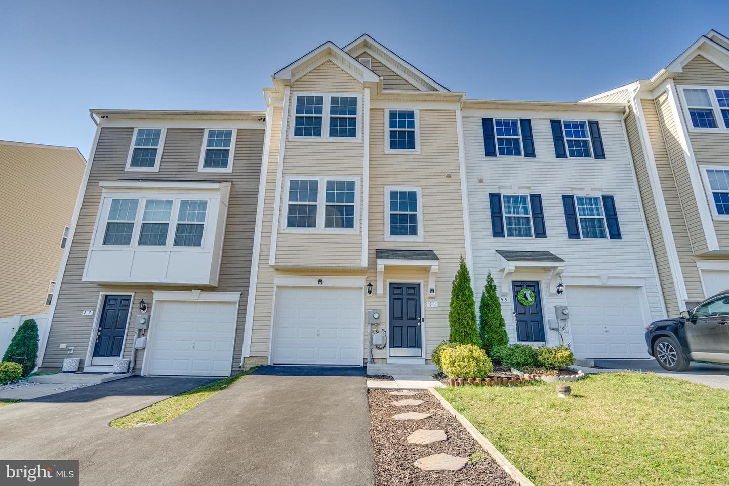 51 Athens Drive photo 1