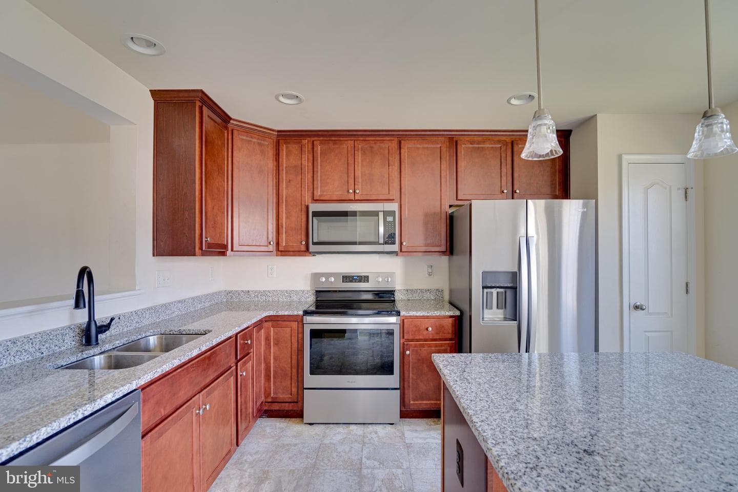 51 Athens Drive photo 9