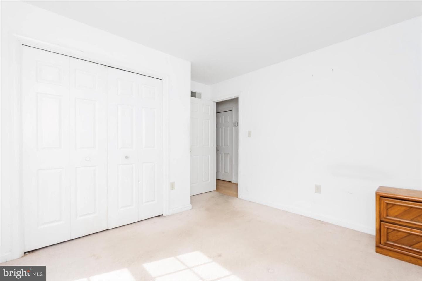 158 Ambler Lane photo 27