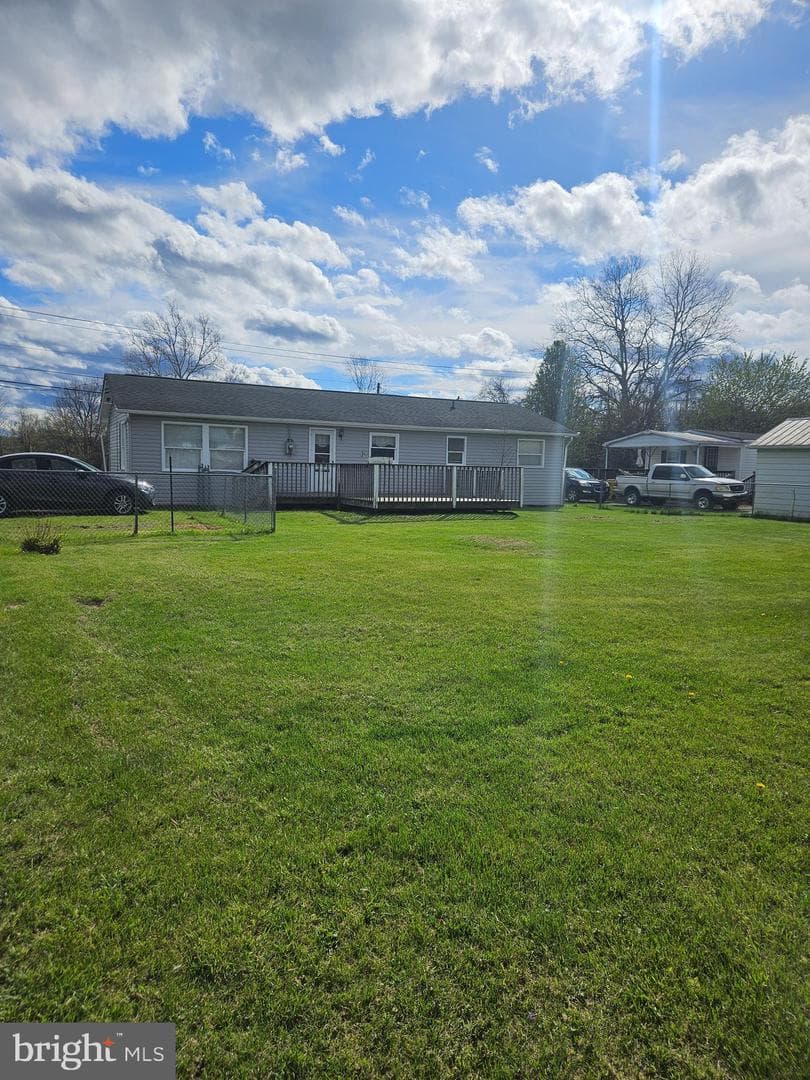 260 Henshaw Road photo 2