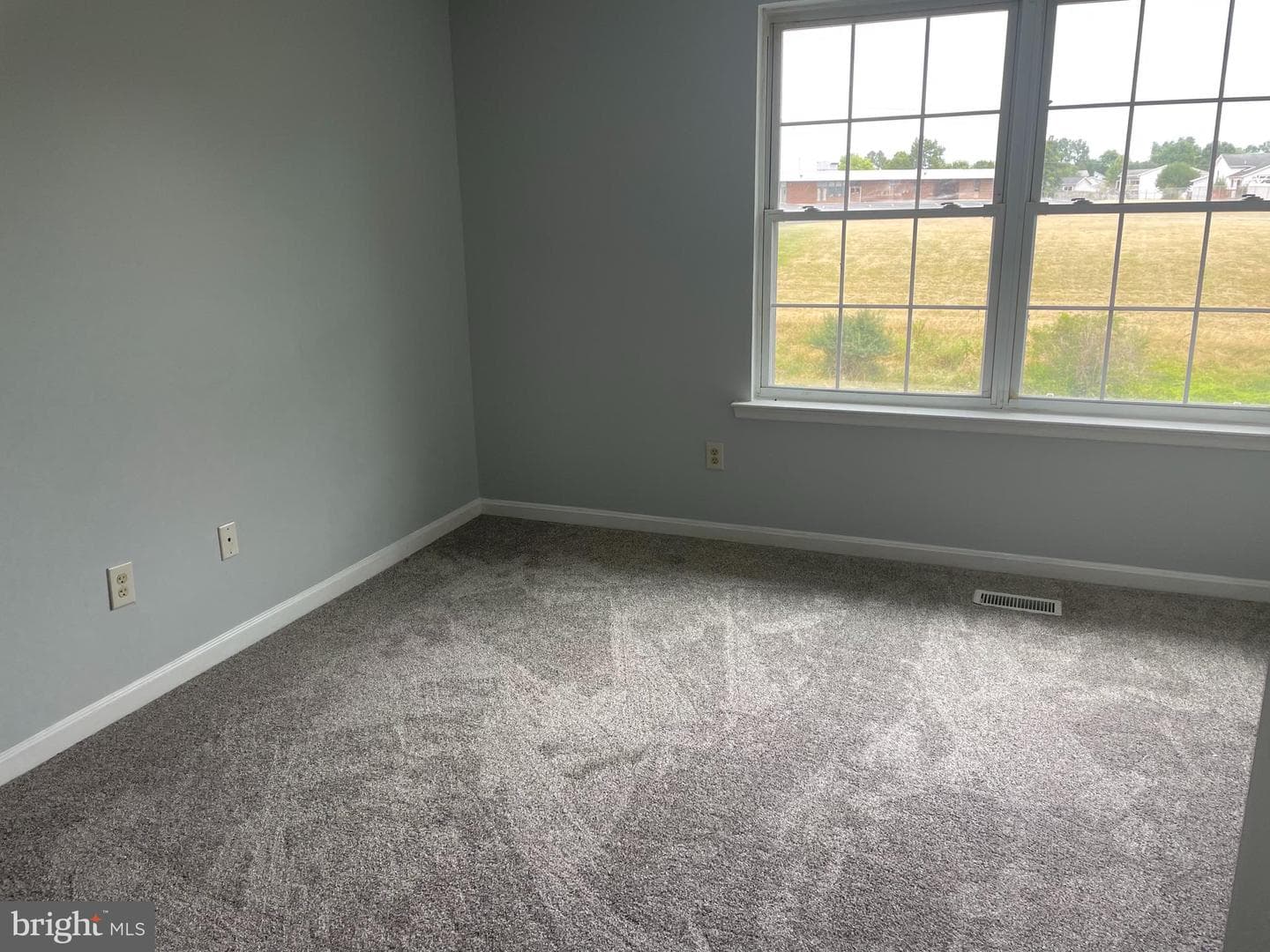115 Douglas Avenue photo 10