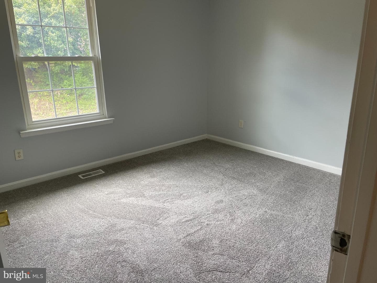 115 Douglas Avenue photo 13