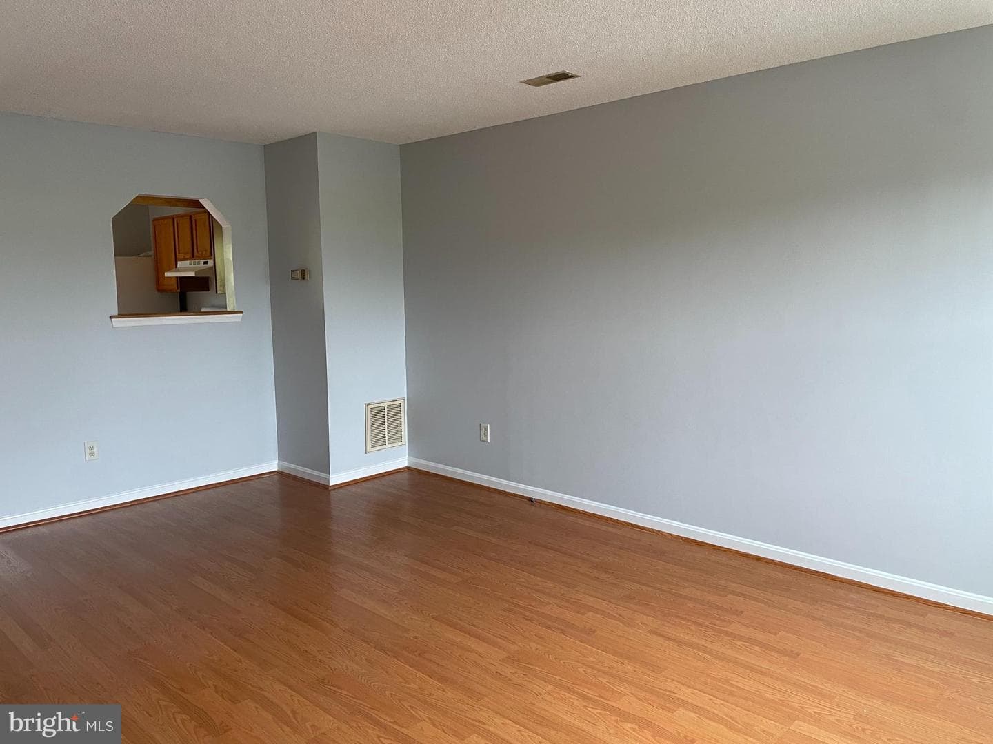 115 Douglas Avenue photo 3