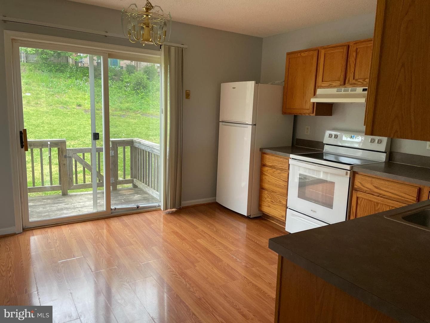 115 Douglas Avenue photo 5
