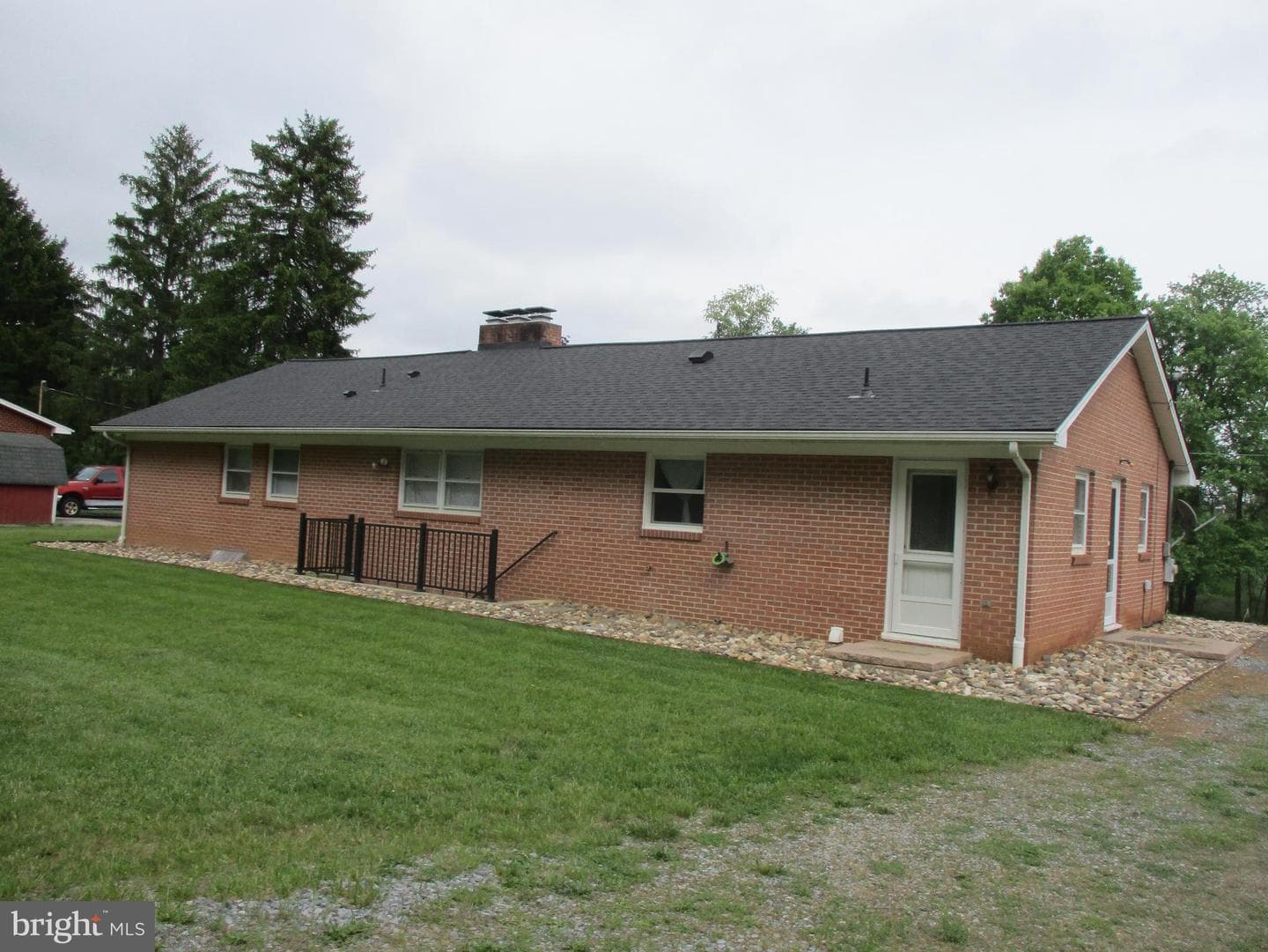 168 Shellbark Lane photo 4