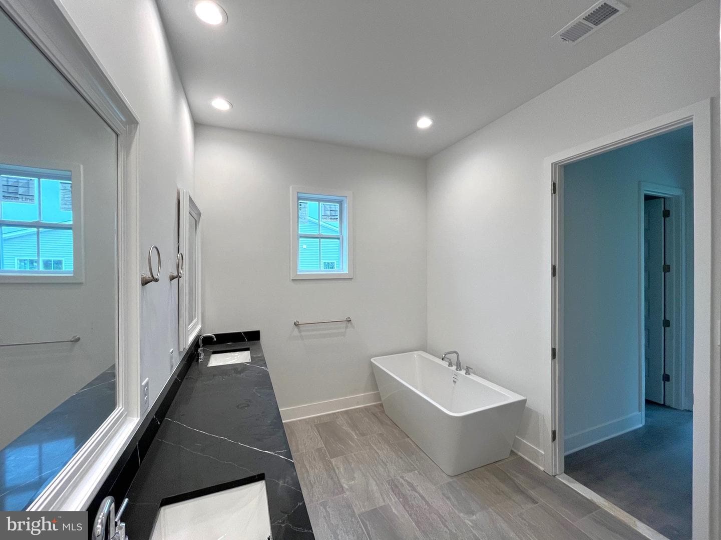 143 Glenaire Road photo 23