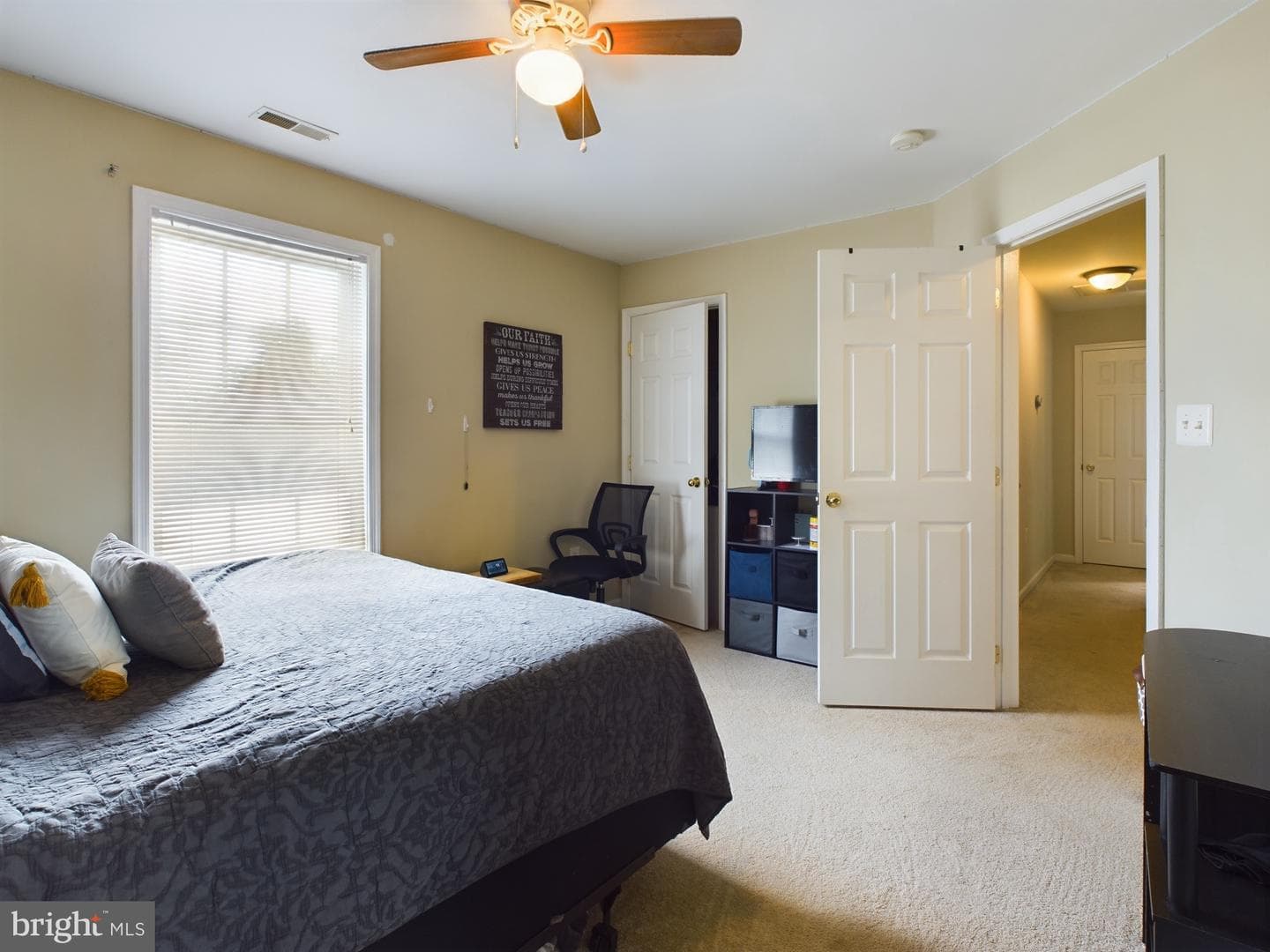 254 Ford Circle photo 32