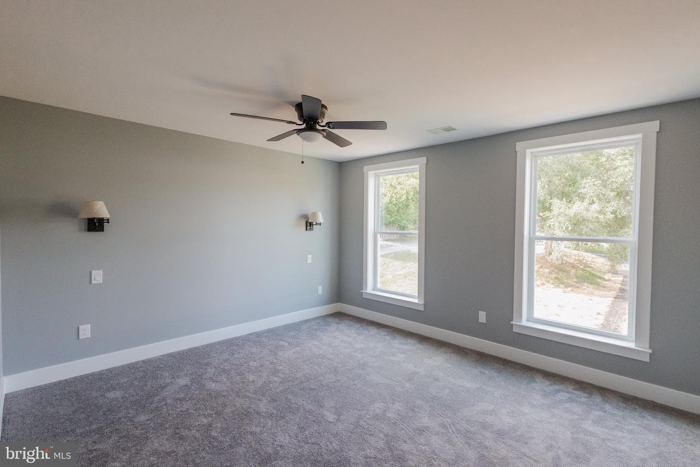 113 E Moler Avenue photo 27