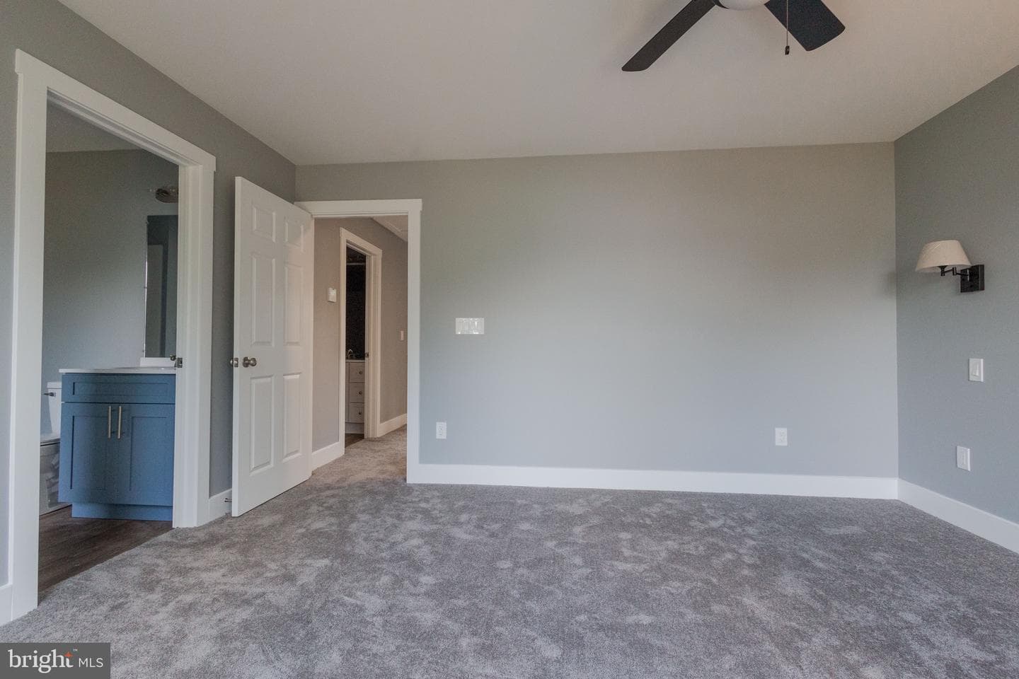 113 E Moler Avenue photo 28
