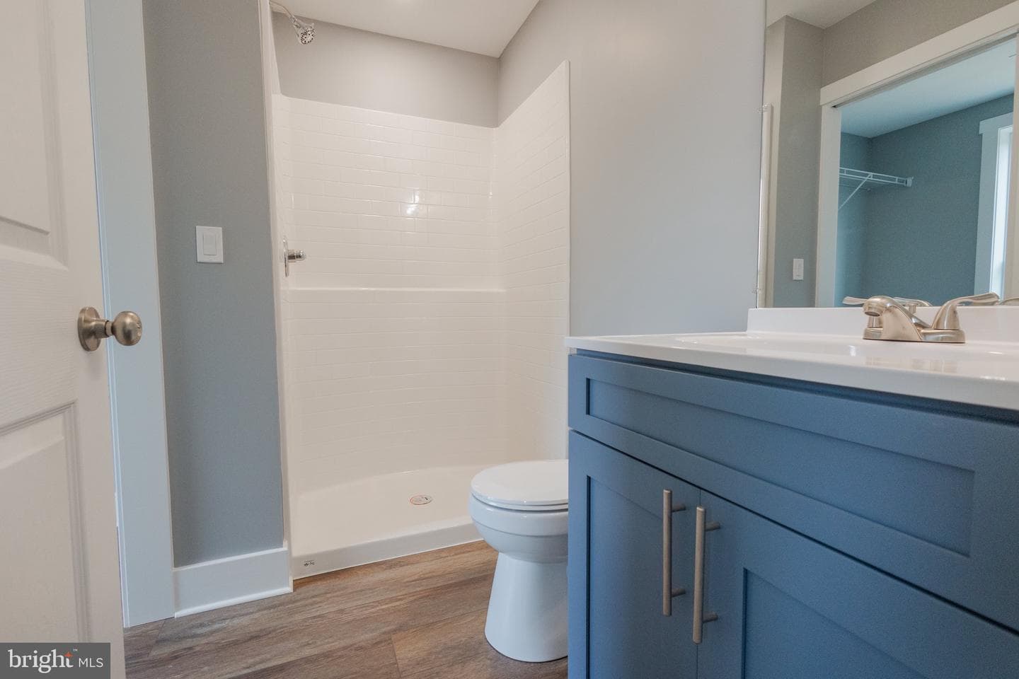 113 E Moler Avenue photo 31