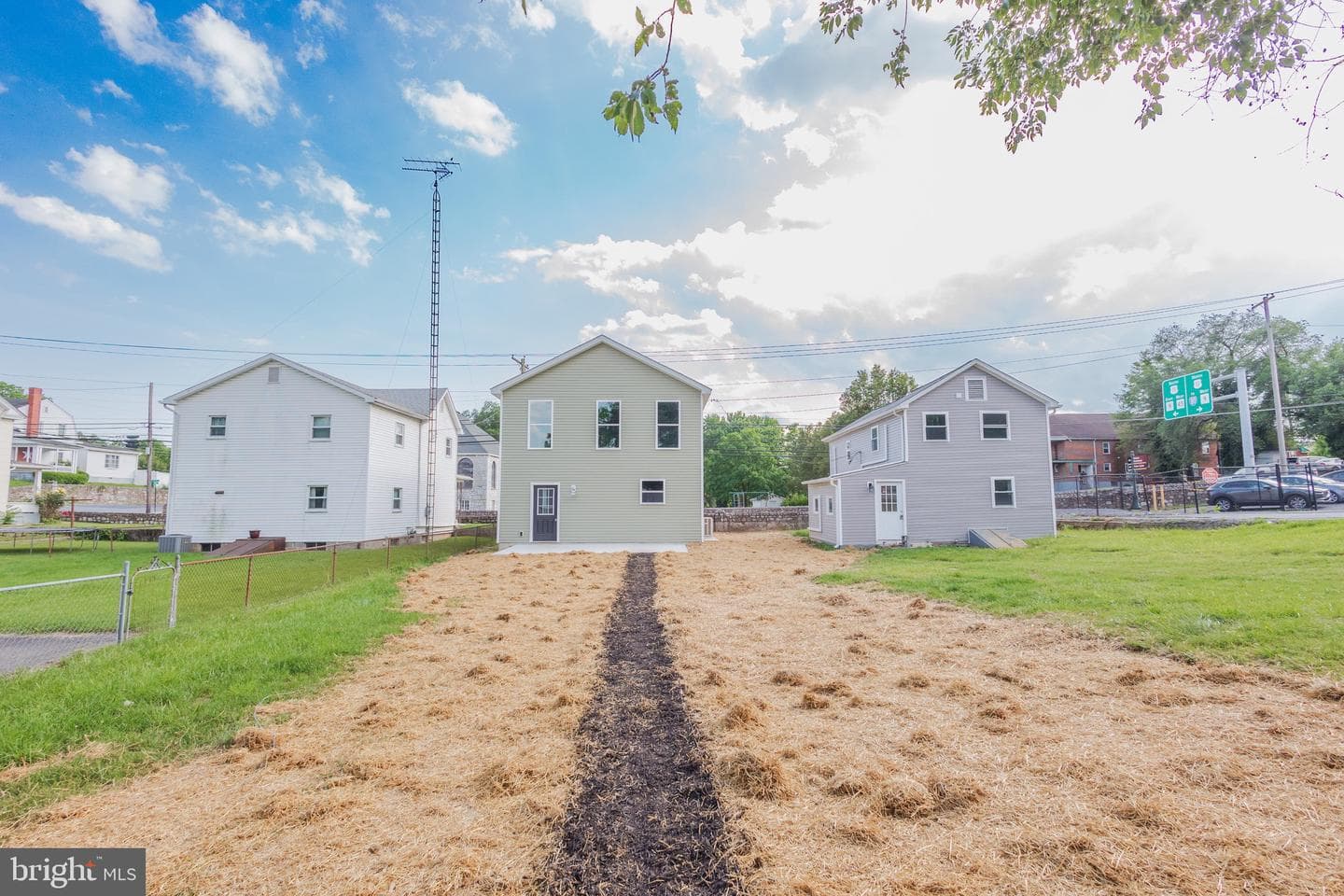 113 E Moler Avenue photo 51